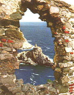 Il promontorio di PORTOVENERE (da: LIGURIA e Cote d'Azur-Ed KINA ITALIA-Milano)